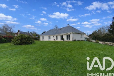 /international/fr/notre-dame-du-bec-upper-normandy-310106423275/