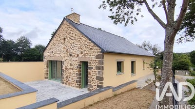 /international/fr/saint-christophe-de-valains-brittany-310108600839/