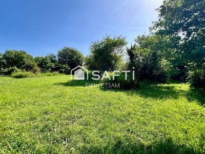 /international/fr/pont-l-abbe-brittany-310108162380/