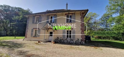 /international/fr/orphin-ile-de-france-120093122559/