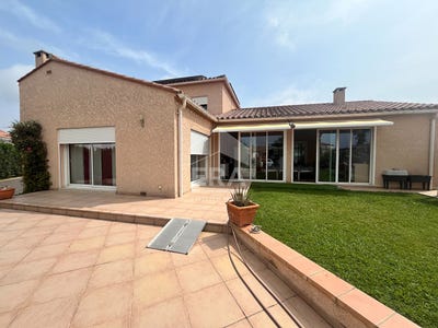 /international/fr/latour-bas-elne-languedoc-roussillon-310100294583/