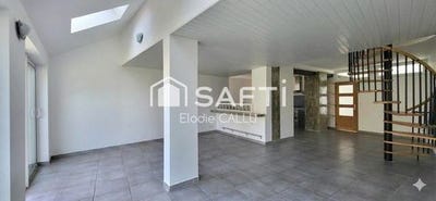 /international/fr/la-loupe-centre-val-de-loire-310108927759/