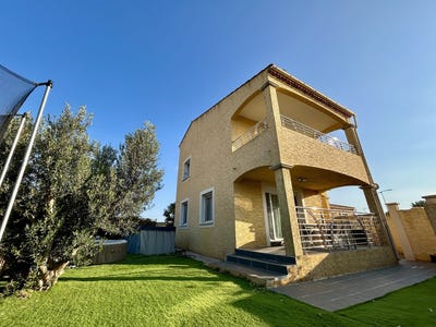 /international/fr/saint-gilles-languedoc-roussillon-310108264628/