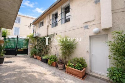 /international/fr/cannes-provence-alpes-cote-d-azur-310108628139/