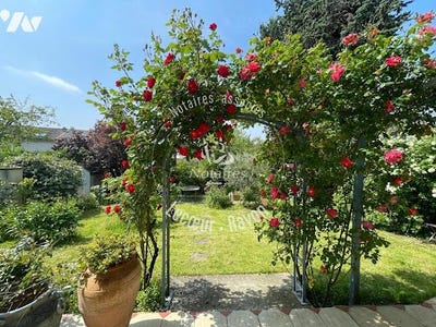 /international/fr/le-chesnay-ile-de-france-310098558894/