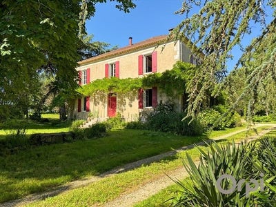 /international/fr/prechac-midi-pyrenees-310109094940/?lang=it
