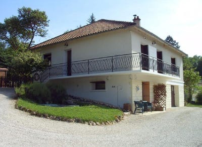 /international/fr/charroux-limousin-310100178688/?lang=zh-cn