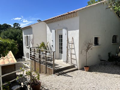 /international/fr/hyeres-provence-alpes-cote-d-azur-310108928372/