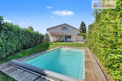 /international/fr/l-union-midi-pyrenees-310107294368/