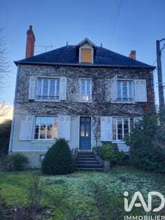 /international/fr/sille-le-guillaume-pays-de-la-loire-310108990611/