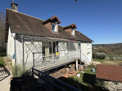/international/fr/jumilhac-le-grand-aquitaine-310107582834/