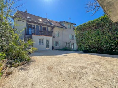 /international/fr/annecy-le-vieux-rhone-310099570112/