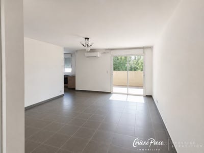 /international/fr/caissargues-languedoc-roussillon-310109760657/
