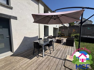/international/fr/houdan-picardie-310119539318/