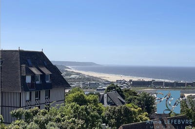 /international/fr/trouville-sur-mer-la-basse-normandie-120093190189/