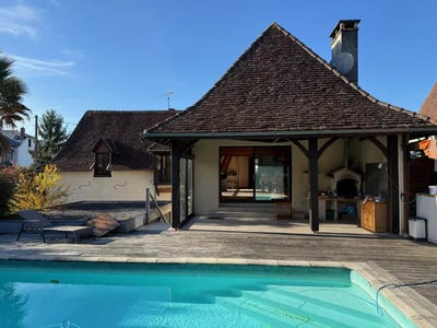 /international/fr/salies-de-bearn-aquitaine-120095969912/