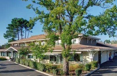 /international/fr/andernos-les-bains-aquitaine-120096140537/