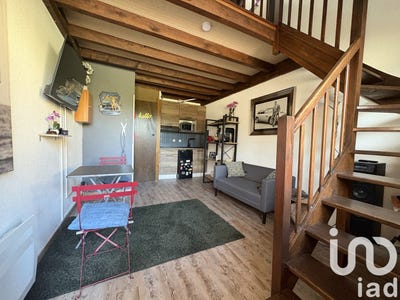 /international/fr/laye-provence-alpes-cote-d-azur-310100292648/?lang=en