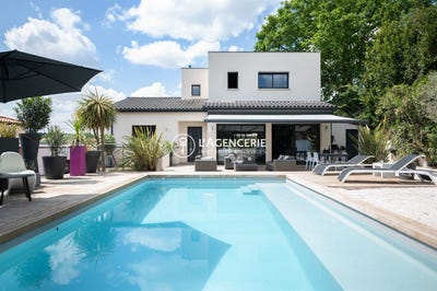 /international/fr/flourens-midi-pyrenees-310108765355/