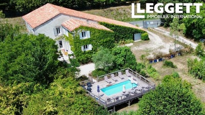 /international/fr/ronsenac-charente-310100716759/?lang=zh-tw