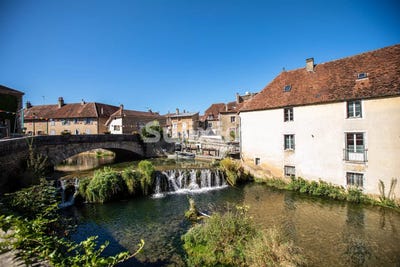 /international/fr/arbois-franche-comte-310105104525/