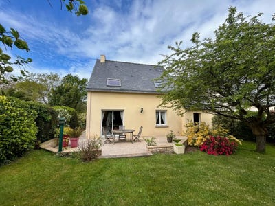 /international/fr/dinard-brittany-310107470439/