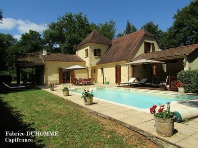 /international/fr/st-leon-sur-vezere-aquitaine-310101389864/?lang=zh-tw