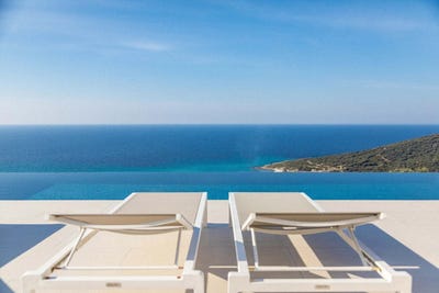 /international/fr/corbara-corsica-310106794564/