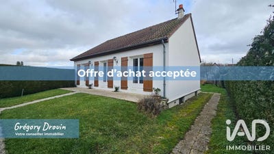 /international/fr/bellegarde-centre-val-de-loire-310105105833/