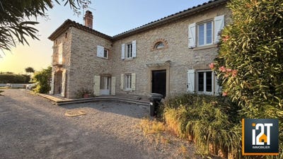 /international/fr/saint-jean-de-serres-languedoc-roussillon-310108631738/