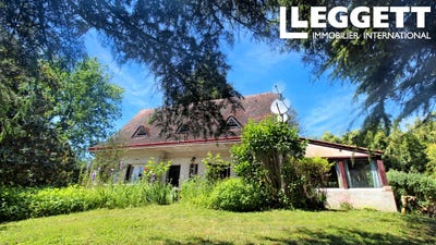 /international/fr/saint-savin-charente-310104888779/?lang=it