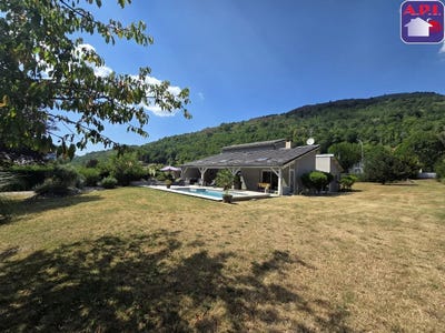 /international/fr/ax-les-thermes-midi-pyrenees-310109078711/?lang=pt