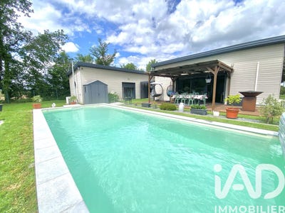 /international/fr/la-gripperie-saint-symphorien-charente-310107942827/