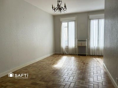 /international/fr/montoire-sur-le-loir-centre-val-de-loire-310102125243/