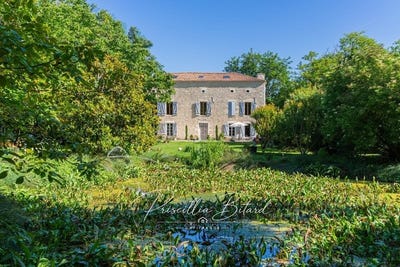 /international/fr/aigrefeuille-d-aunis-charente-310109289914/