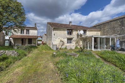 /international/fr/coivert-charente-310107555978/