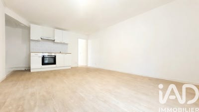 /international/fr/charleville-mezieres-ardennes-310107293189/