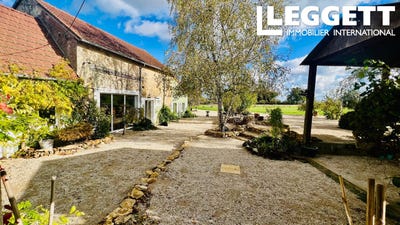 /international/fr/saint-pierre-le-moutier-burgundy-310107214925/