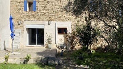/international/fr/laurens-languedoc-roussillon-310106745126/