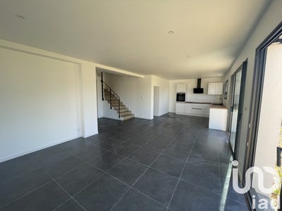 /international/fr/vay-pays-de-la-loire-310098607251/