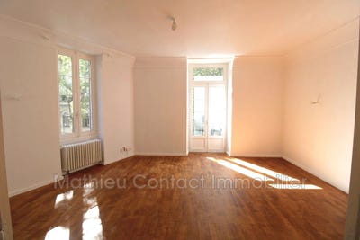 /international/fr/nimes-languedoc-roussillon-310101356924/?lang=zh-tw