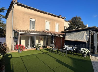 /international/fr/tombeboeuf-aquitaine-310107012969/