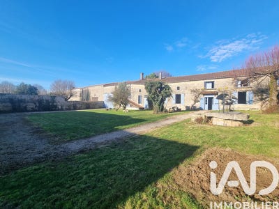 /international/fr/melleran-charente-310102861337/