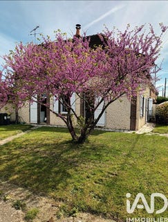 /international/fr/champrond-en-perchet-centre-val-de-loire-310106393314/