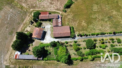 /international/fr/voulgezac-charente-310108949524/