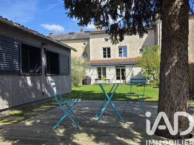 /international/fr/poitiers-charente-310107617691/