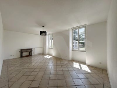 /international/fr/poisat-rhone-310101283809/