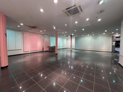 /international/fr/poitiers-charente-310104436471/