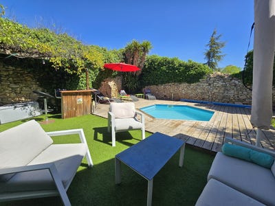/international/fr/poussan-languedoc-roussillon-310109050243/?lang=fr