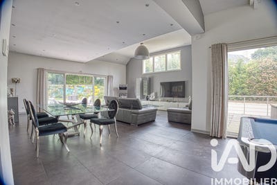 /international/fr/precy-sur-oise-picardie-310107973698/